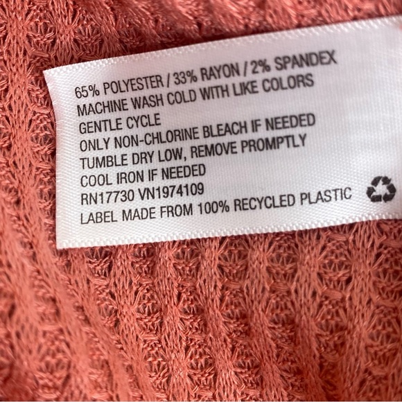 Wild Fable Women’s Hi Lo Tight Waffle Knit Sweater XS Peach Long Sleeves V-Neck - Picture 7 of 11